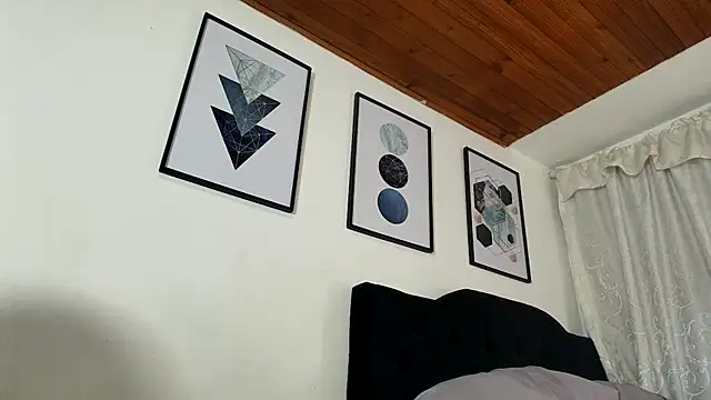 sam her online show from 25, 10, 2025