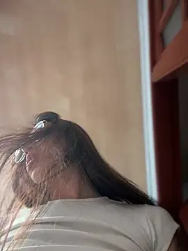 lauravasquez online show from 22, 1, 2025