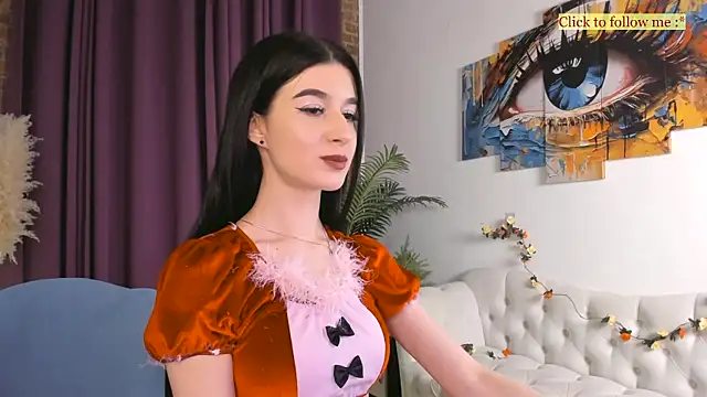 LauraCoy online show from 6, 1, 2026