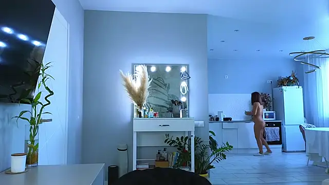 lily  foster online show from 21, 3, 2025