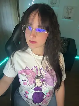 Megan lu2 online show from 28, 12, 2024