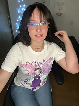 Megan lu2 online show from 28, 12, 2024