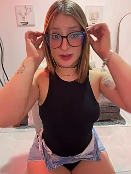 Megan lu2 online show from 20, 2, 2026