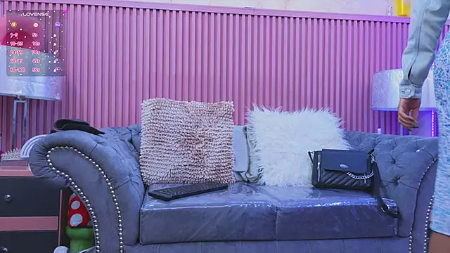 Snapshot of Emiily_Scott1 chatting on 3, 12, 2024 Emiily Scott1 online show from 3, 12, 2024