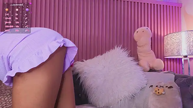 Snapshot of Emiily_Scott1 chatting on 16, 1, 2025 Emiily Scott1 online show from 16, 1, 2025