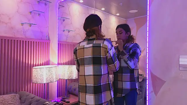 Snapshot of Emiily_Scott1 chatting on 17, 1, 2025 Emiily Scott1 online show from 17, 1, 2025