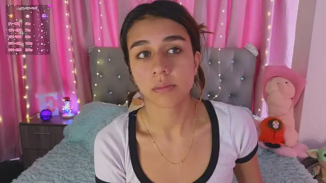 Snapshot of Emiily_Scott1 chatting on 24, 1, 2025 Emiily Scott1 online show from 24, 1, 2025