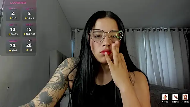 aliice walker  online show from 23, 6, 2026