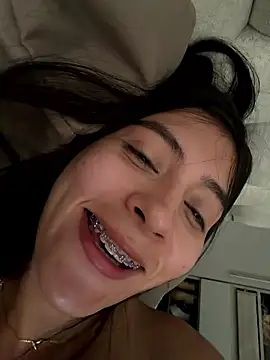 Sophie  Foxxx online show from 8, 1, 2026