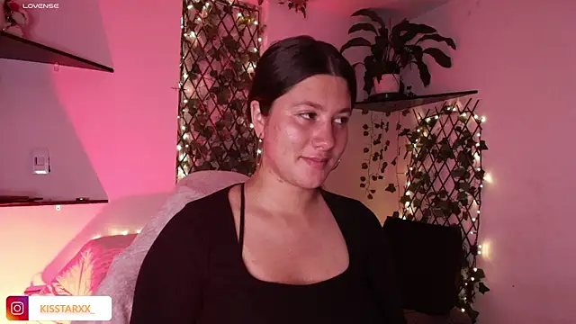 kisstarxxx online show from 2, 7, 2026