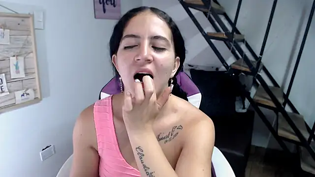 samantha baby  online show from 7, 10, 2025