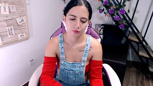 samantha baby  online show from 4, 4, 2026