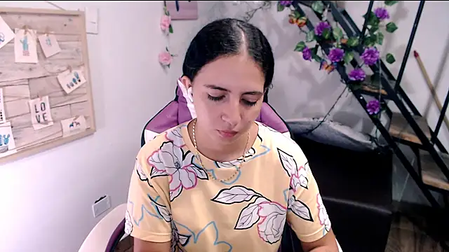 samantha baby  online show from 2, 6, 2026