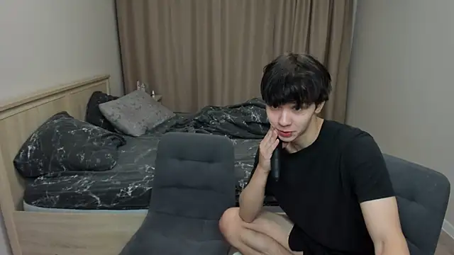 Snapshot of lil_cassie chatting on 27, 9, 2025 lil cassie online show from 27, 9, 2025