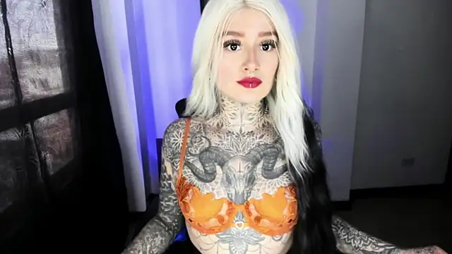 Snapshot of Anaii_Gomez chatting on 22, 10, 2025 Anaii Gomez online show from 22, 10, 2025