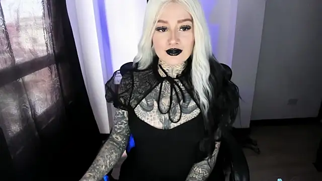 Snapshot of Anaii_Gomez chatting on 4, 11, 2025 Anaii Gomez online show from 4, 11, 2025