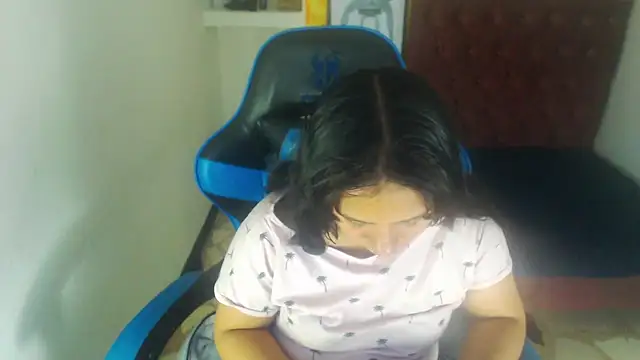 Charis 21 online show from 2, 10, 2025