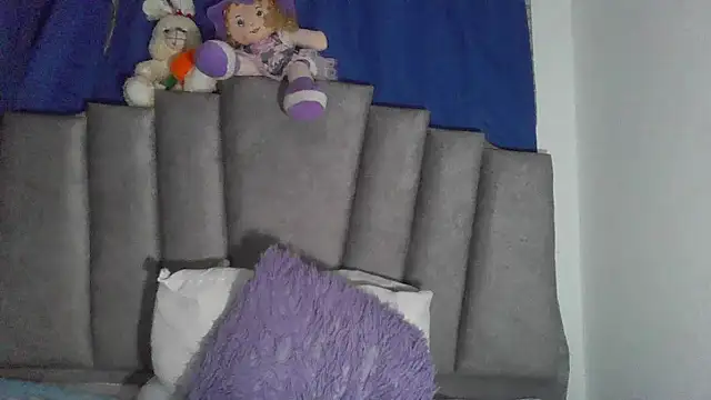 Charis 21 online show from 3, 3, 2026