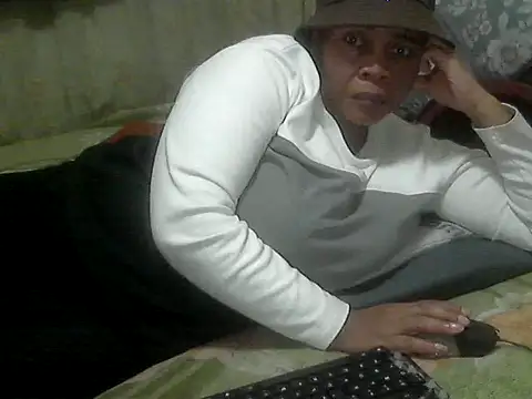 BLACKMILF4U online show from 9, 6, 2026