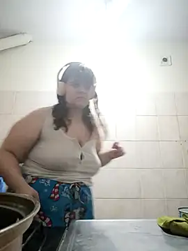 Snapshot of Bombon_ok chatting on 3, 3, 2026 Bombon ok online show from 3, 3, 2026