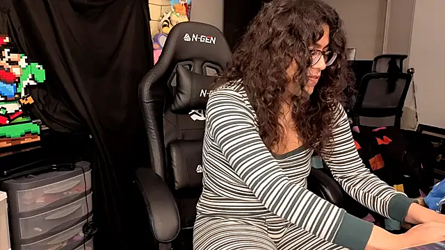 ShinyCherub online show from 13, 11, 2025