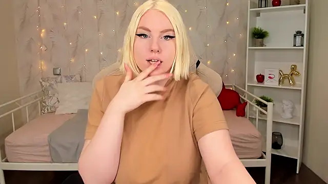 art lovee online show from 9, 1, 2025