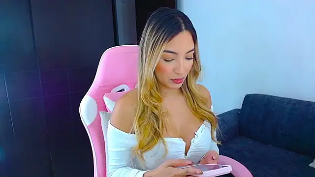 im grecia online show from 6, 4, 2026