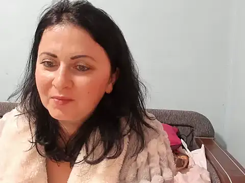 Lillian2 online show from 3, 1, 2025