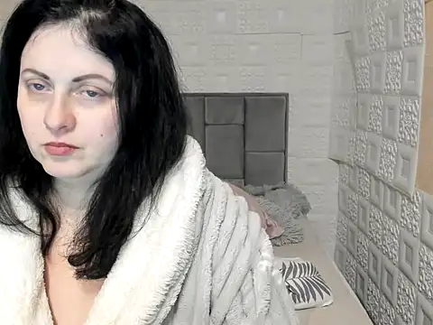 Lillian2 online show from 16, 2, 2025