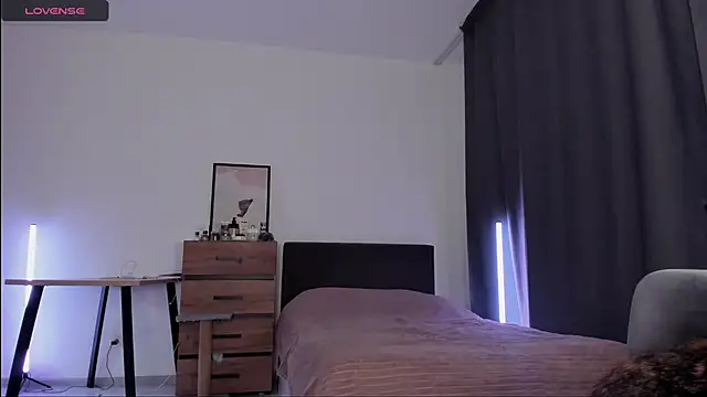 Snapshot of Alice_Dias chatting on 22, 12, 2024 Alice Dias online show from 22, 12, 2024