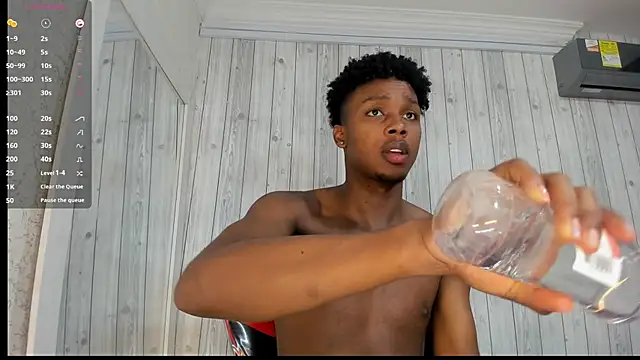 DominicSccott online show from 9, 3, 2025