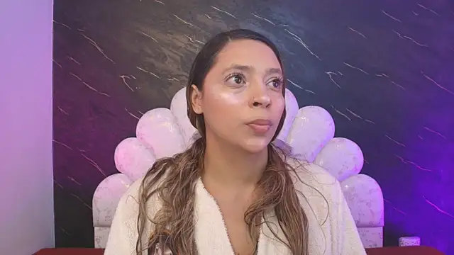  MiaBrown  online show from 7, 4, 2026