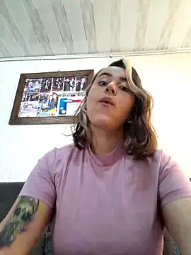 Snapshot of Aleja_Forero chatting on 9, 3, 2025 Aleja Forero online show from 9, 3, 2025