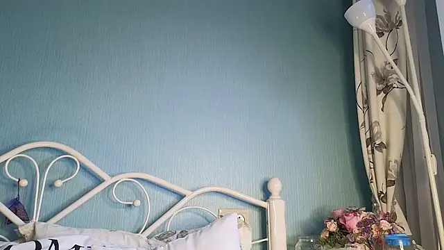 Snapshot of you_desire chatting on 4, 11, 2025 you desire online show from 4, 11, 2025