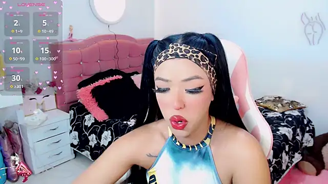 Snapshot of Tanedra_collings chatting on 12, 9, 2025 Tanedra collings online show from 12, 9, 2025