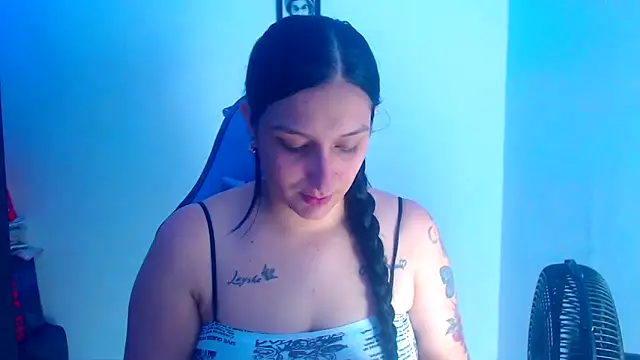 Snapshot of liz_dirty chatting on 28, 9, 2025 liz dirty online show from 28, 9, 2025