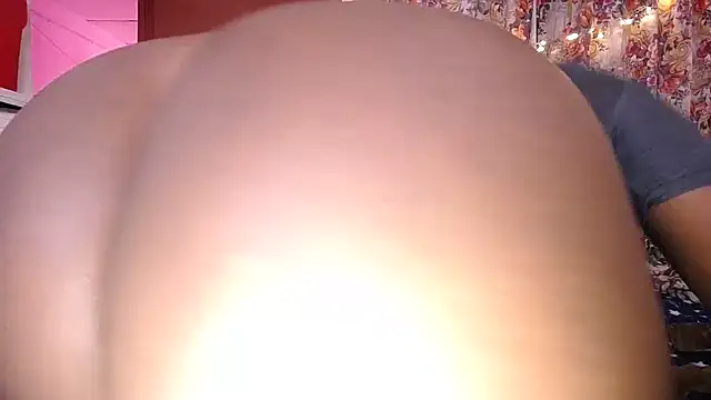 yselahot online show from 25, 2, 2025