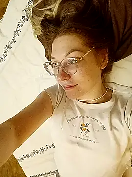  Sweet Love  online show from 17, 12, 2024