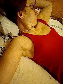  Sweet Love  online show from 13, 1, 2025