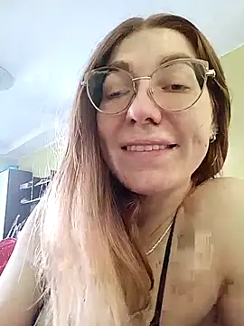  Sweet Love  online show from 13, 3, 2025