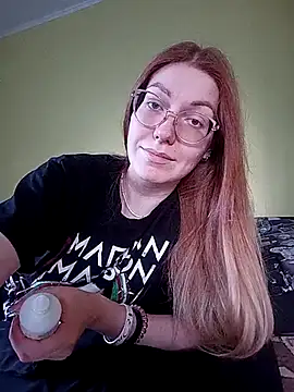  Sweet Love  online show from 19, 3, 2025