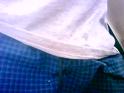 Snapshot of mrose8080 chatting on 21, 11, 2025 mrose8080 online show from 21, 11, 2025