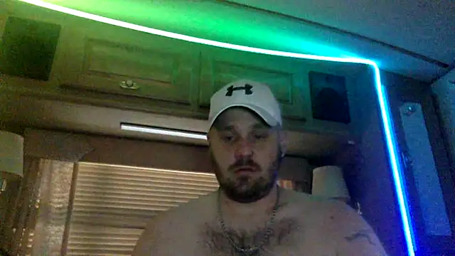 Snapshot of BlueEyedGuyPNW chatting on 18, 5, 2026 BlueEyedGuyPNW online show from 18, 5, 2026