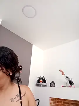 MariaGaitan online show from 1, 10, 2025