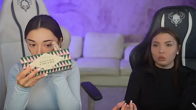 Jasmine Flow online show from 21, 10, 2025