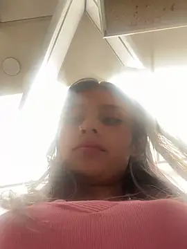 Snapshot of Tiffanysurez_ chatting on 21, 10, 2025 Tiffanysurez online show from 21, 10, 2025