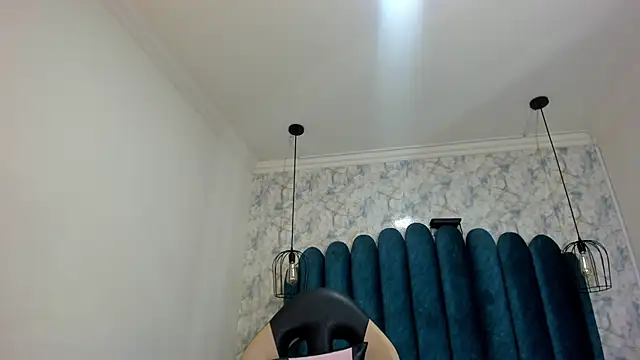 Snapshot of nalalye_cruzz_ chatting on 7, 2, 2026 nalalye cruzz online show from 7, 2, 2026