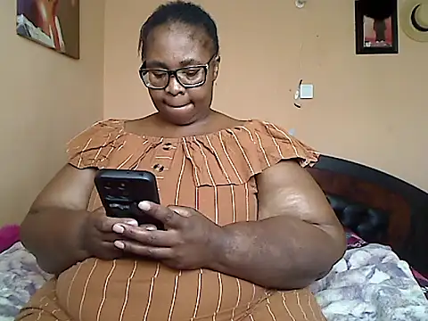 ZOQULUx online show from 8, 1, 2026