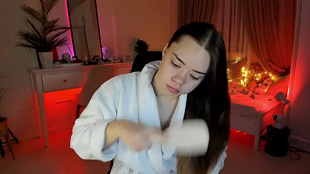 VixenMia online show from 17, 2, 2025