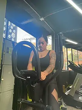 Luisa Fernandaa online show from 27, 2, 2026